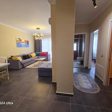 Nova Qerret Zl Apartamento