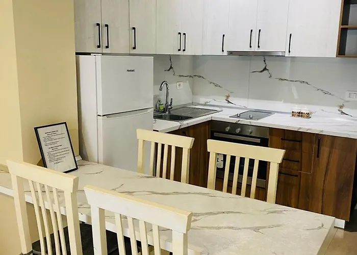 Nova Qerret Zl Golem (Tirana)