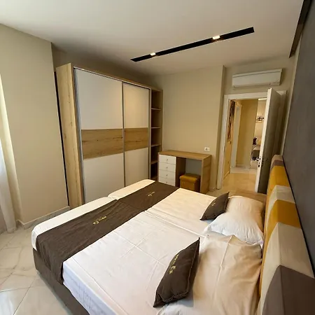 Nova Qerret Apartment