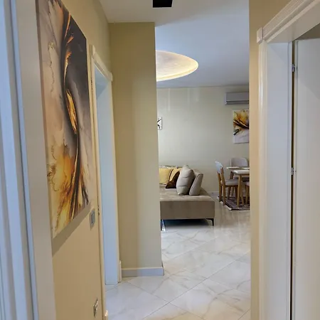 Nova Qerret Zl Apartment *