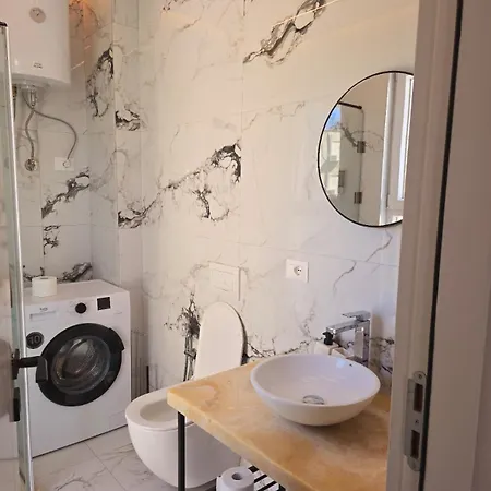 Nova Qerret Zl Apartment