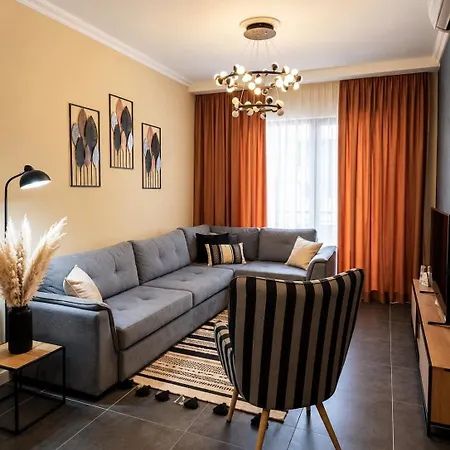 Daire Nova Qerret Zl Golem (Tirana)